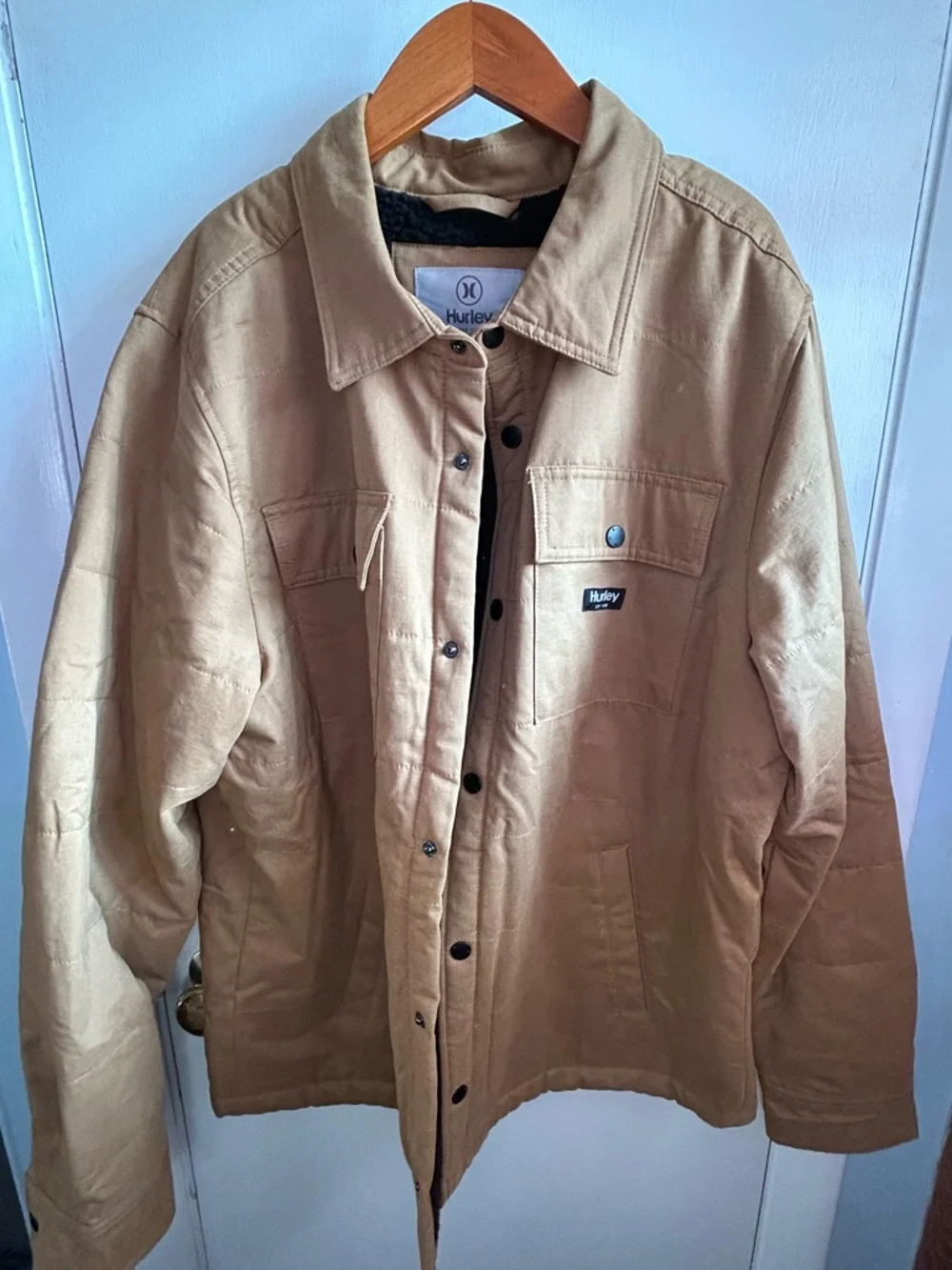 Hurley Men’s Tan Workwear Jacket Size Large EUC — Sherpa Lined